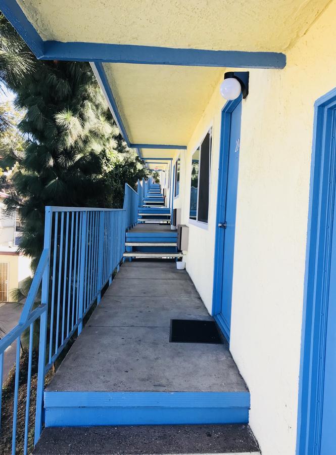 King Lodge Motel Monterey Park Buitenkant foto