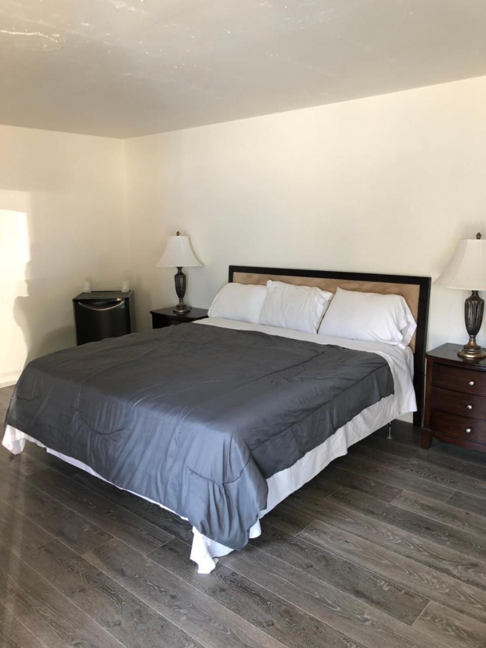 King Lodge Motel Monterey Park Buitenkant foto